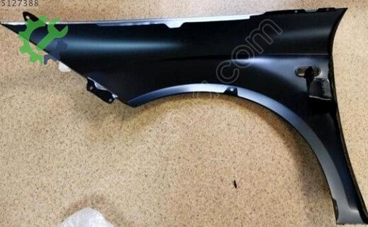 Seat Leon Sağ Ön Çamurluk 1P0821022A çıkma parça