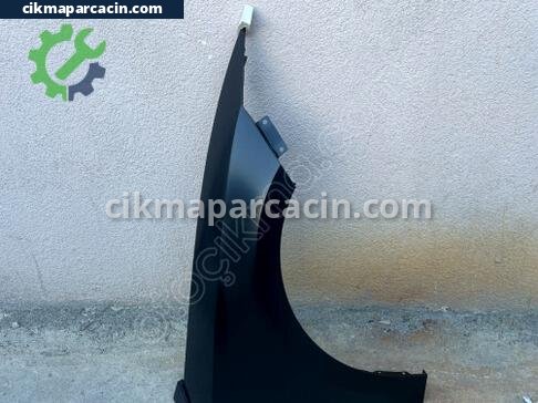 Seat Leon Sağ Ön Çamurluk çıkma parça
