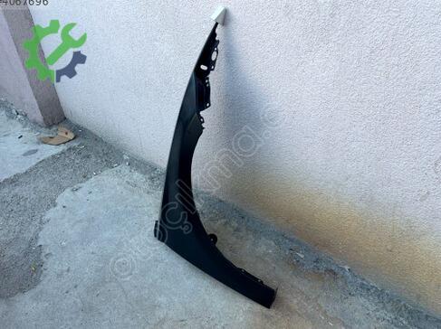 Seat Leon Sağ Ön Çamurluk 5F0821022 çıkma parça