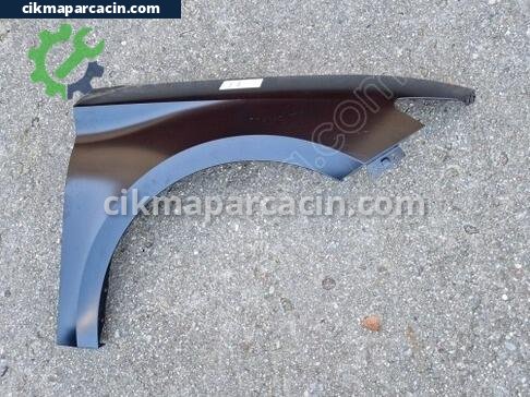 Seat Leon Sağ Ön Çamurluk çıkma parça