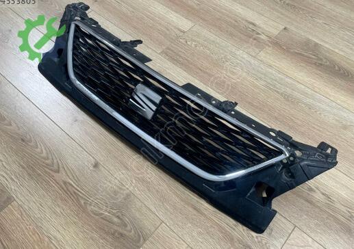 Seat Leon Ön Panjur 5F0853654F çıkma parça