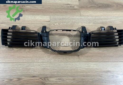 Seat Leon Ön Panjur çıkma parça
