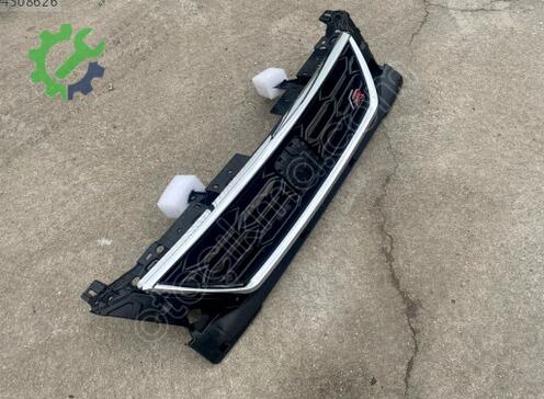 Seat Leon Ön Panjur 5F0853654J çıkma parça