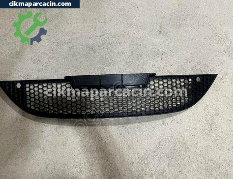 Seat Leon Tampon Izgarası çıkma parça