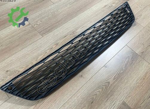 Seat Leon Ön Panjur 5F0853667 çıkma parça