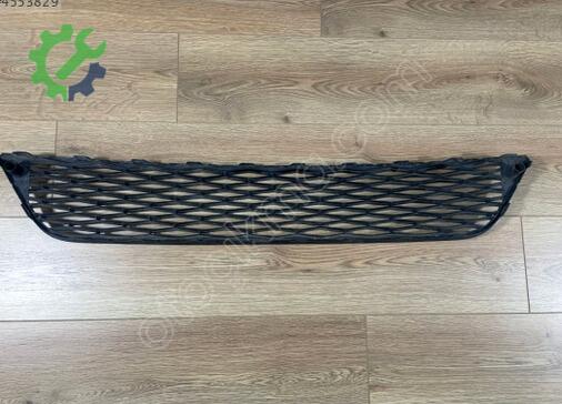 Seat Leon Ön Panjur 5F0853667 çıkma parça