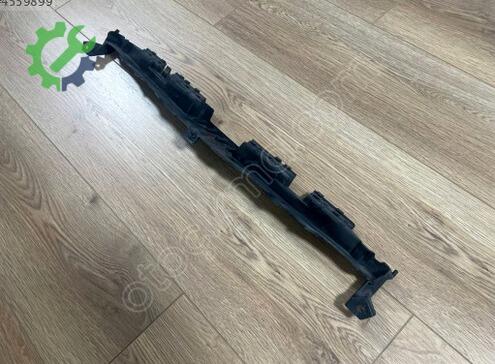 Seat Leon Tampon Braketi 5F0853692 çıkma parça