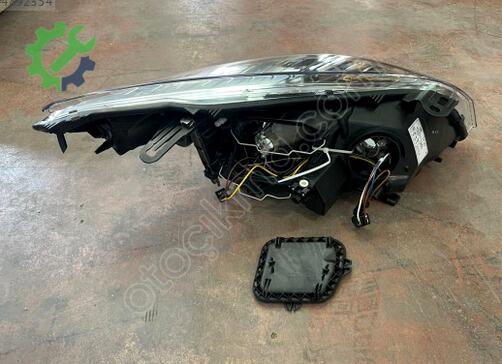 Renault Megane Sol Ön Far 260607449R çıkma parça