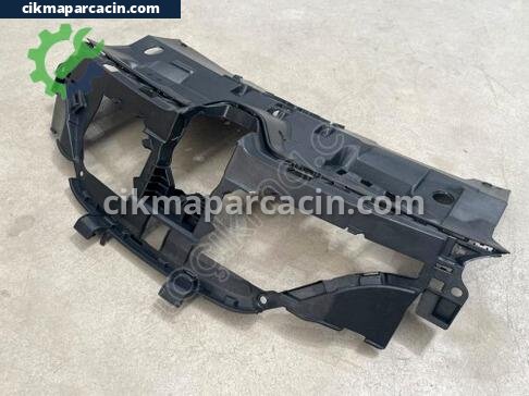 Renault Megane Ön Panjur çıkma parça