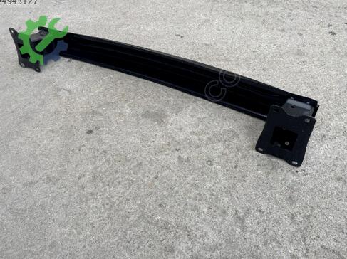 Skoda Octavia Arka Tampon Demiri 5E5807305 çıkma parça