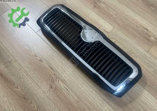 Skoda Octavia Ön Panjur 1U0853653 çıkma parça