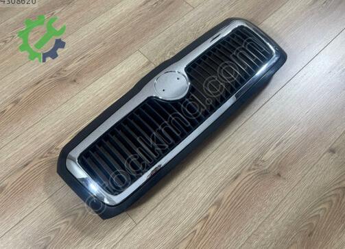 Skoda Octavia Ön Panjur 1U0853653 çıkma parça