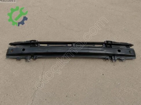 Skoda Octavia Ön Tampon Demiri 1U0805551B çıkma parça
