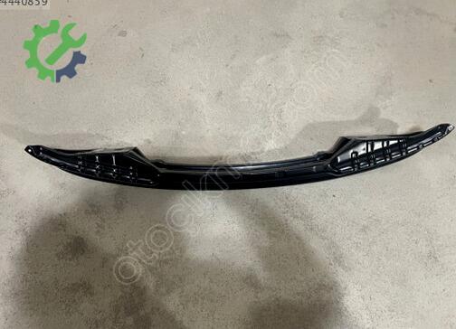 Skoda Octavia Ön Tampon Demiri 1U0805551C çıkma parça