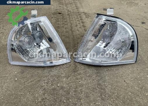 Skoda Octavia Sinyal çıkma parça