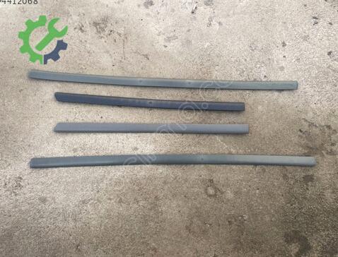 Volkswagen Passat Kapı Çıtası 3B0853516G çıkma parça