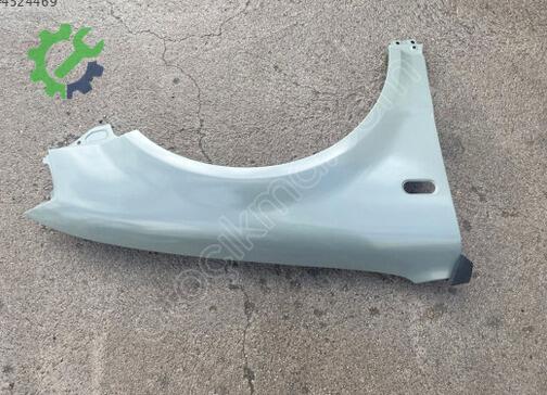Volkswagen Passat Sağ Ön Çamurluk 3B0821106C çıkma parça