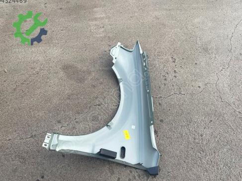 Volkswagen Passat Sağ Ön Çamurluk 3B0821106C çıkma parça
