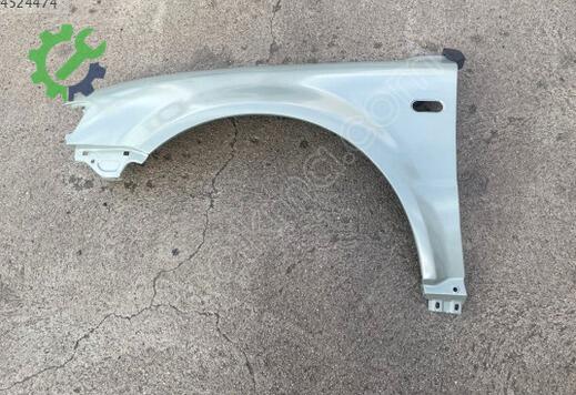 Volkswagen Passat Sol Ön Çamurluk 3B0821105C çıkma parça