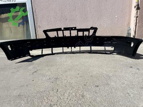 Volkswagen Passat Ön Tampon 3B0807217GRU çıkma parça