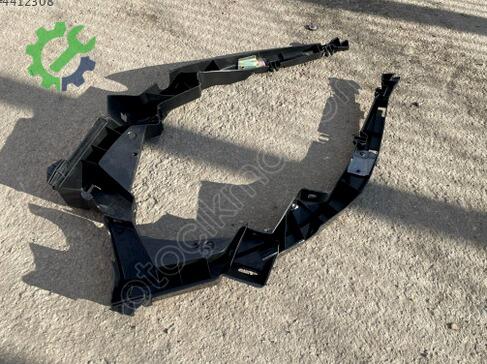 Volkswagen Passat Tampon Braketi 3B0807049C çıkma parça