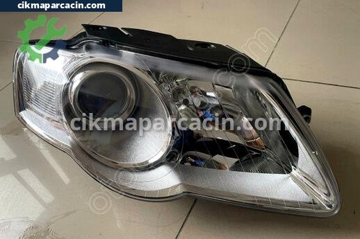 Volkswagen Passat Sağ Ön Far çıkma parça