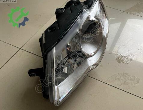 Volkswagen Passat Sol Ön Far 3C0941005J çıkma parça