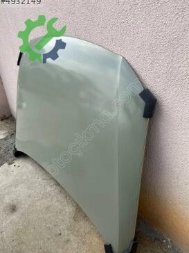 Volkswagen Passat Kaput 3C0823031A çıkma parça