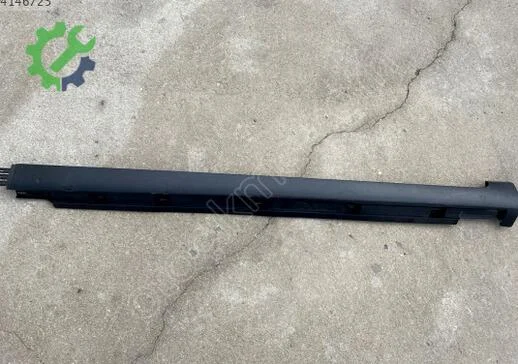 Volkswagen Passat Sağ Marşpiyel Sacı 3AA853092C çıkma parça