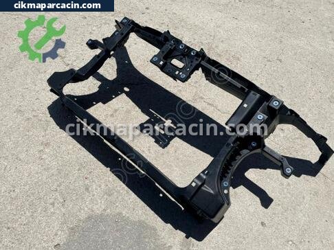 Volkswagen Passat Ön Panel çıkma parça