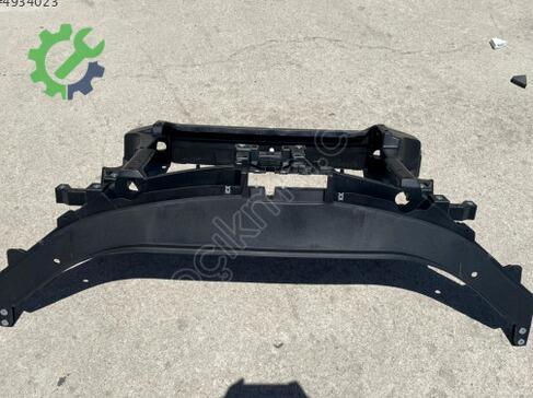 Volkswagen Passat Ön Panel 3AA805588C çıkma parça