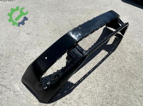 Volkswagen Passat Ön Tampon 3AA807217J çıkma parça