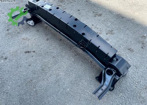 Volkswagen Passat Ön Tampon Demiri 3AA807109B çıkma parça