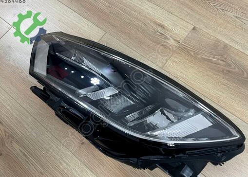 Volkswagen Passat Sol Ön Far 3G1941005 çıkma parça