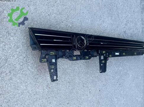 Volkswagen Passat Havalandırma Izgaraları 3G1858416F çıkma parça