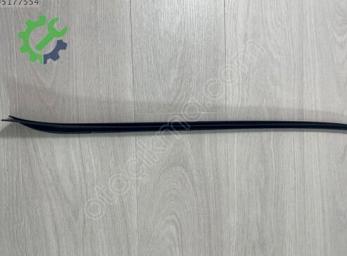 Volkswagen Passat Ön Cam Izgarası 3G0854328D çıkma parça