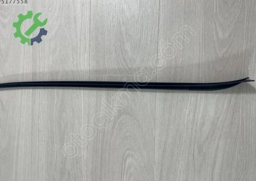 Volkswagen Passat Ön Cam Izgarası 3G0854327D çıkma parça