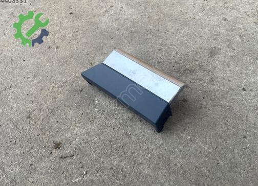 Volkswagen Passat Ön Çamurluk 3G0853992A çıkma parça