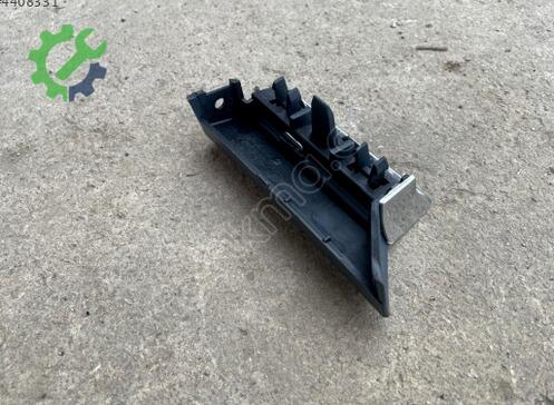 Volkswagen Passat Ön Çamurluk 3G0853992A çıkma parça