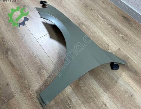 Volkswagen Passat Sol Ön Çamurluk 3G0821021A çıkma parça