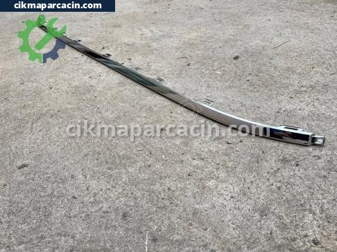 Volkswagen Passat Tampon Izgara Çıtası çıkma parça
