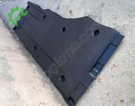 Volkswagen Passat Sağ Alt Muhafaza 3Q0825202K çıkma parça