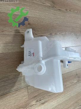 Volkswagen VW CC Silecek Suyu Deposu 3C8955453G çıkma parça