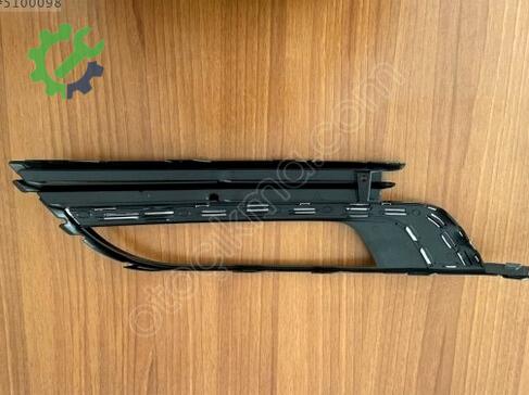 Volkswagen VW CC Sis Farı Çerçevesi 3C8854662 çıkma parça