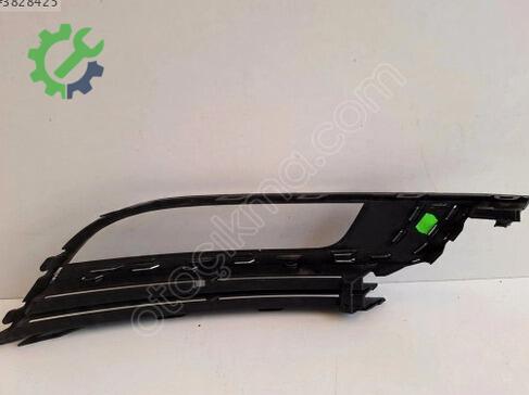 Volkswagen VW CC Sis Farı Çerçevesi 3C8854661 çıkma parça
