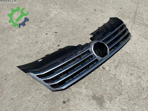 Volkswagen Passat Ön Panjur 3AA853651A çıkma parça