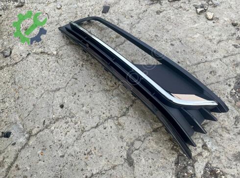 Volkswagen Passat Sis Farı Çerçevesi 3AA854662 çıkma parça