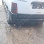 Peugeot partner arka tampon araçtan sökme