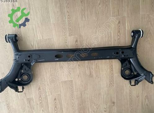 Volkswagen Polo Arka Dingil 2Q0501053BP çıkma parça