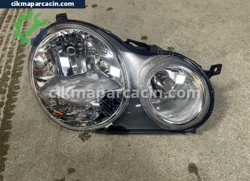 Volkswagen Polo Sağ Ön Far çıkma parça